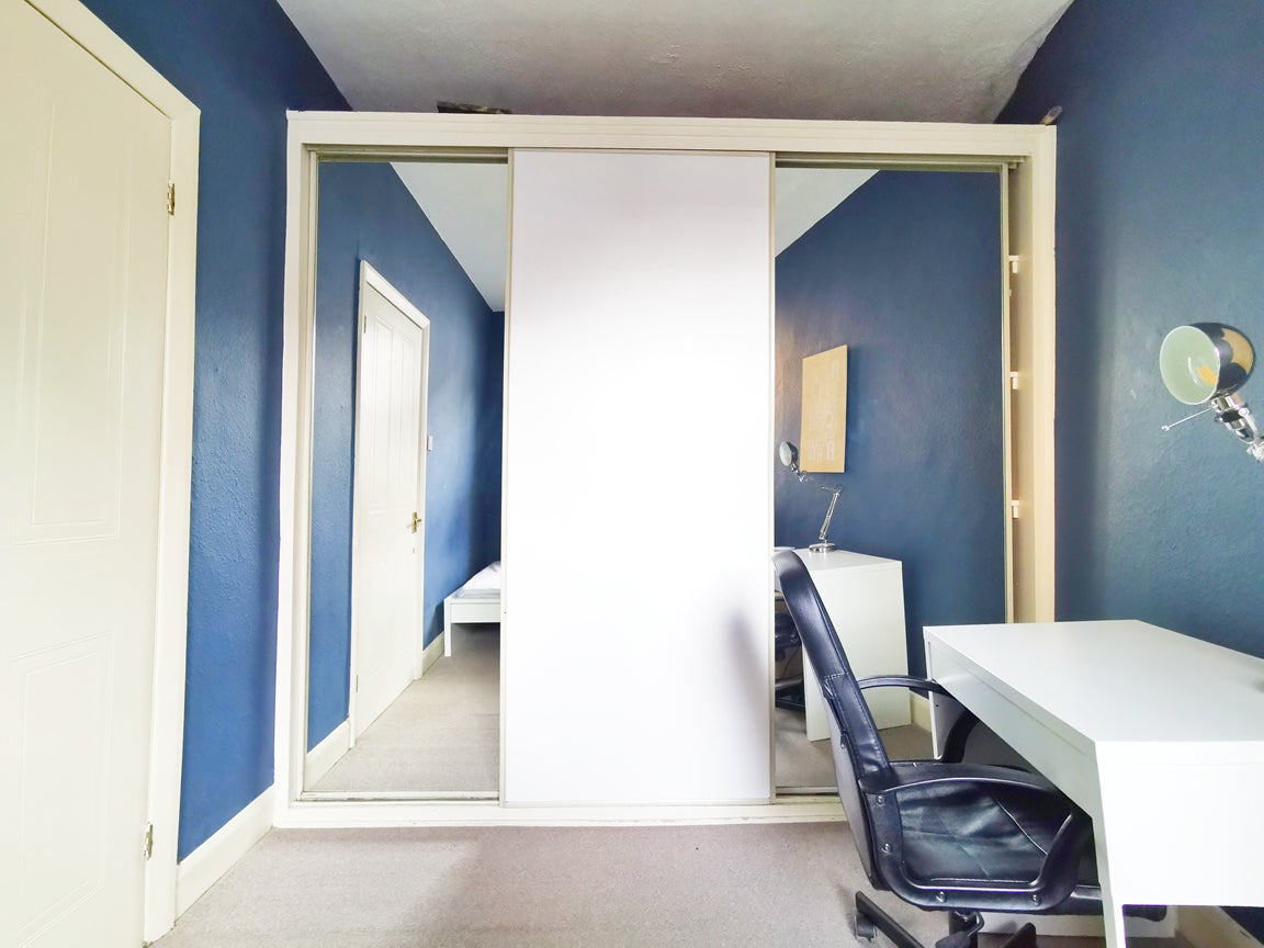Flat Kenway Road in Greater London