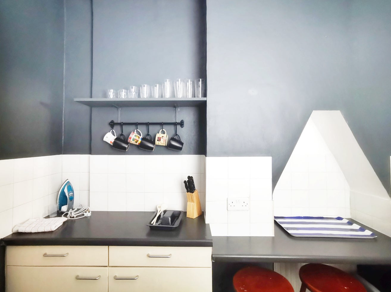Flat Kenway Road in Greater London