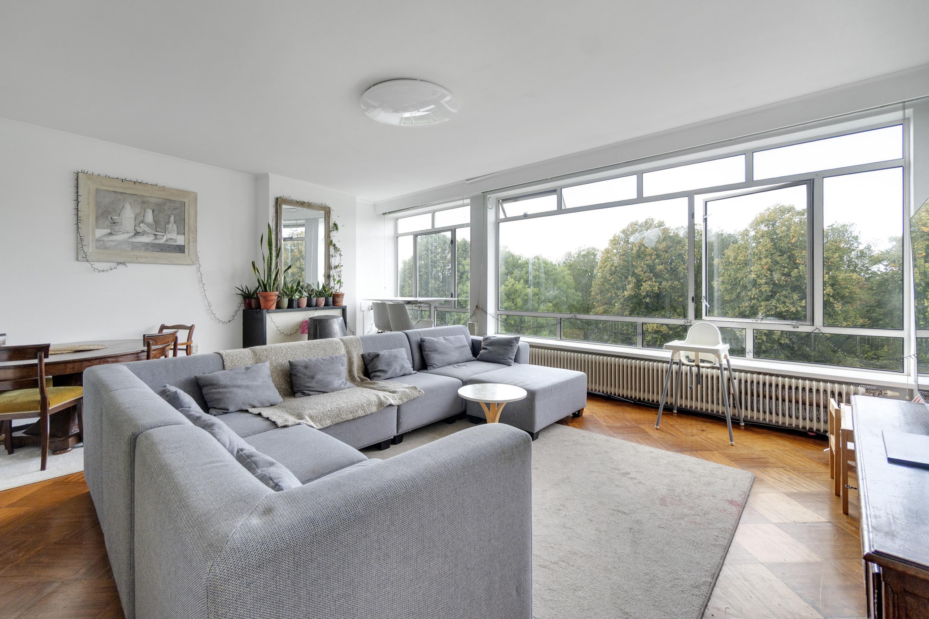 Appartement Barnsteenhorst 376 in Den Haag