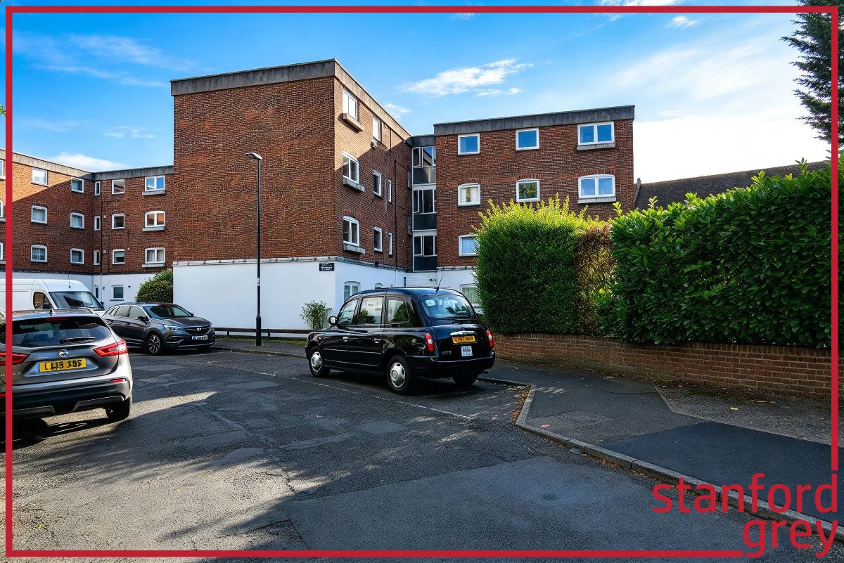 Flat St. Lukes Close in Canterbury