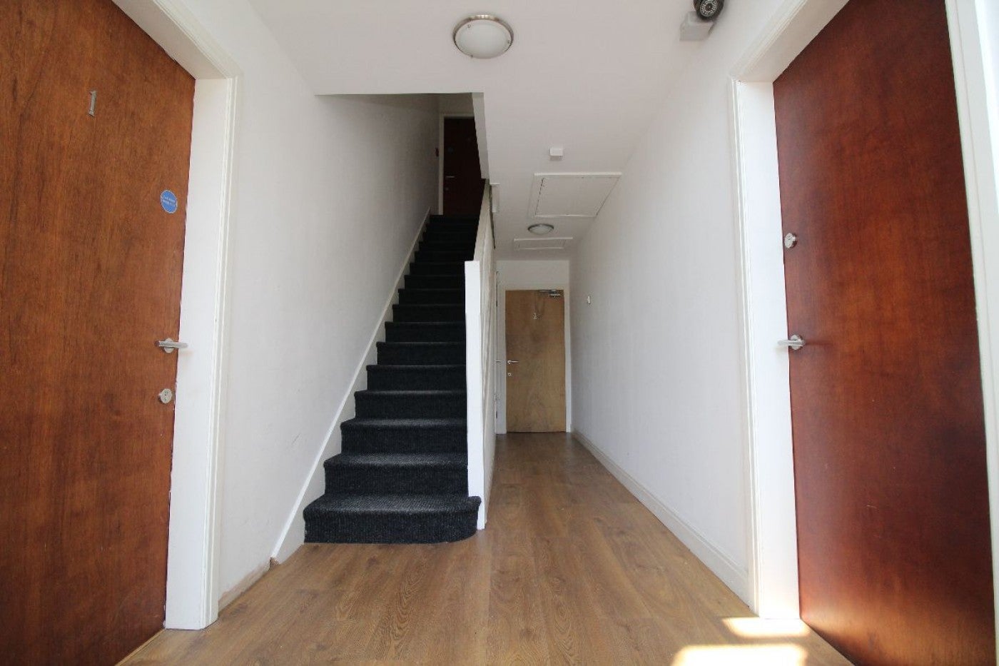 Flat Adelphi Place in Preston
