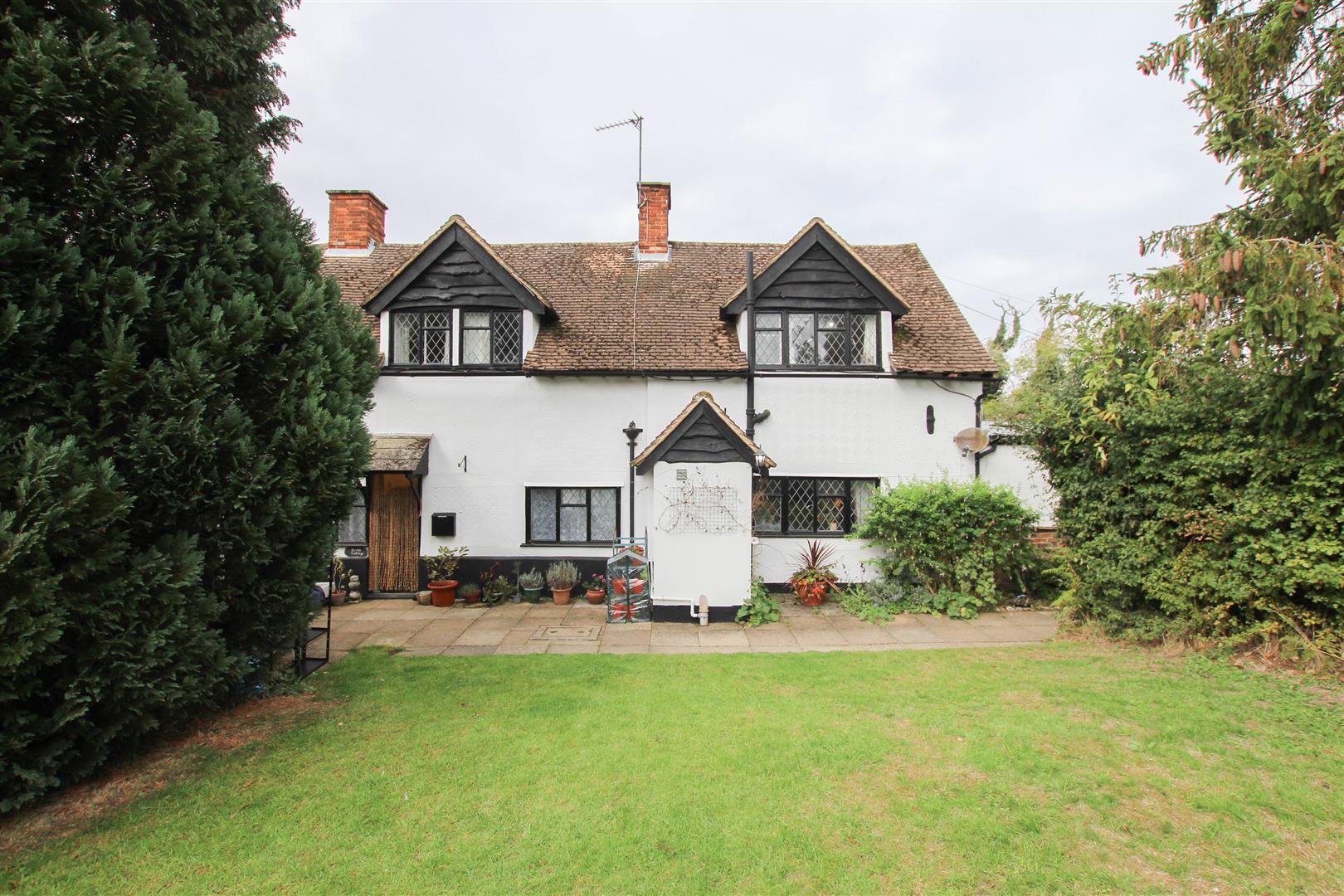 House Dunmow Road in Uttlesford