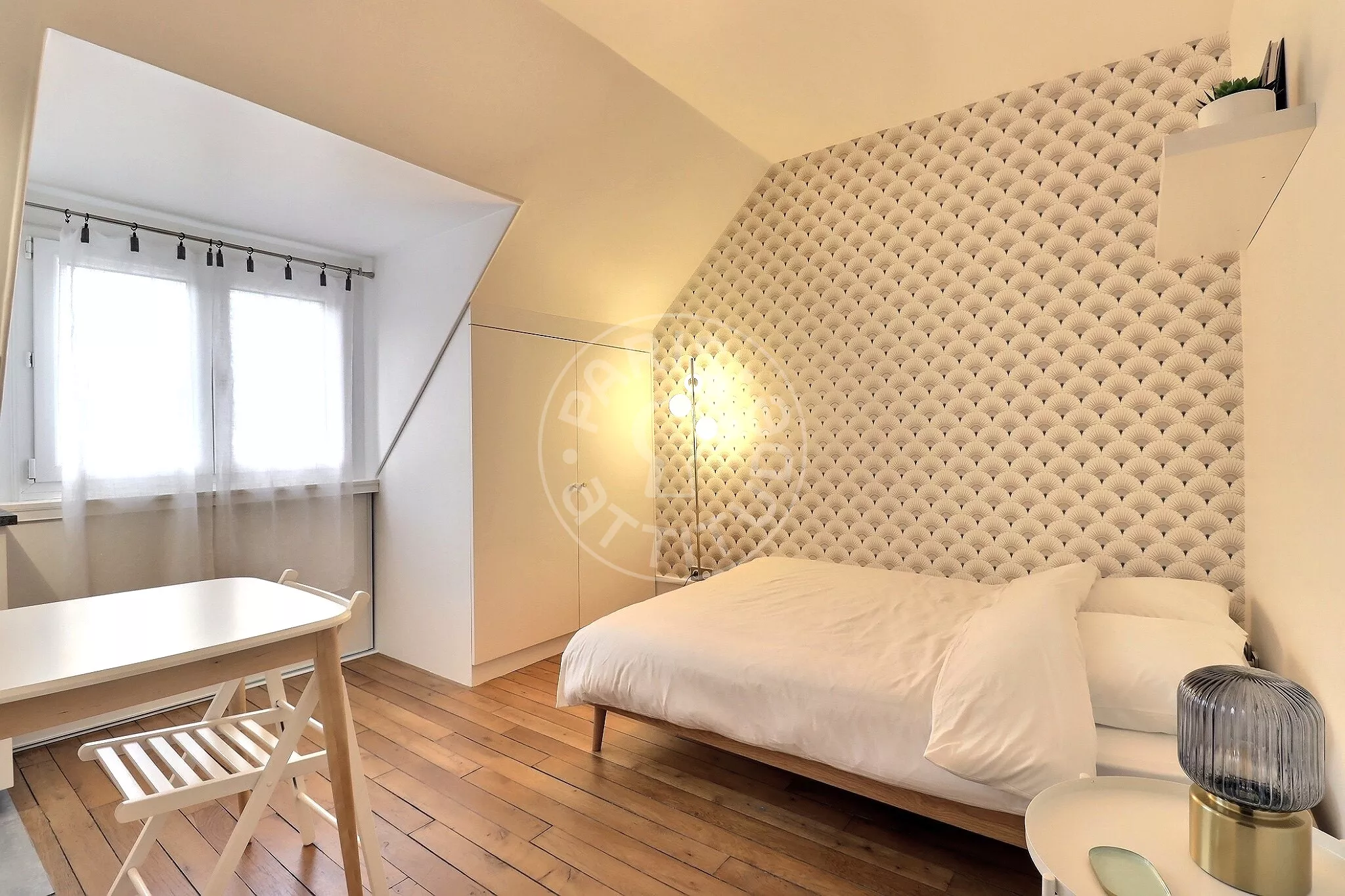 Flat Rue Benjamin Franklin in Paris