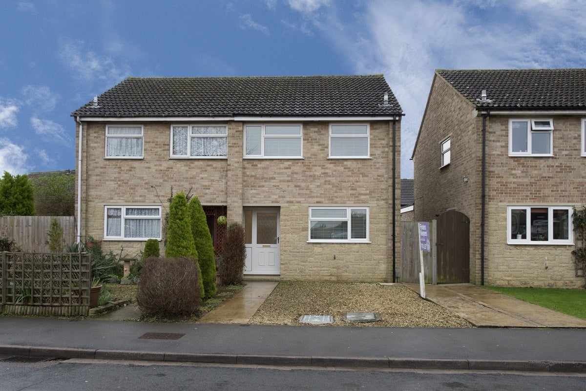 House Orchard Way in Cherwell District