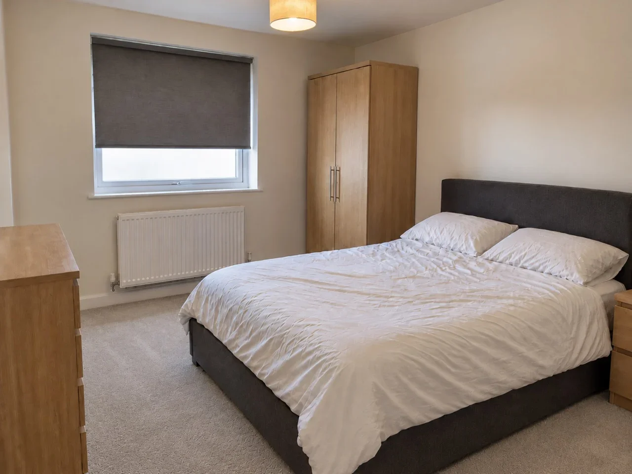 Flat Kingsmere Park in Greater London