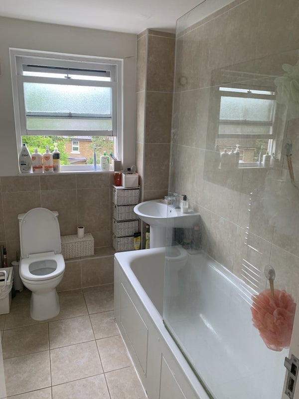 Room Vassall Road in Greater London