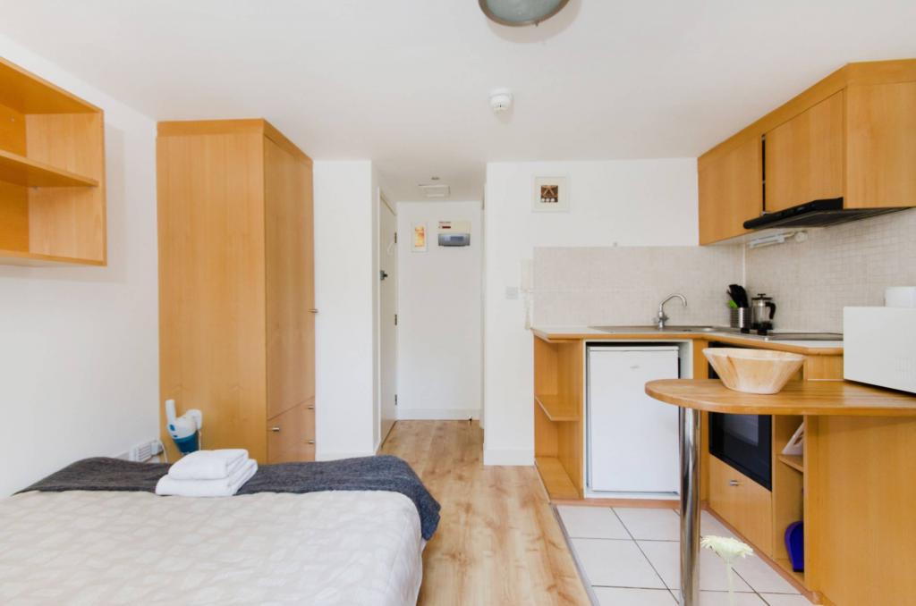 Flat Cromwell Road in Greater London