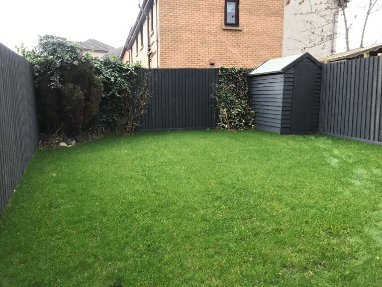 House Muirhouse Medway in City of Edinburgh
