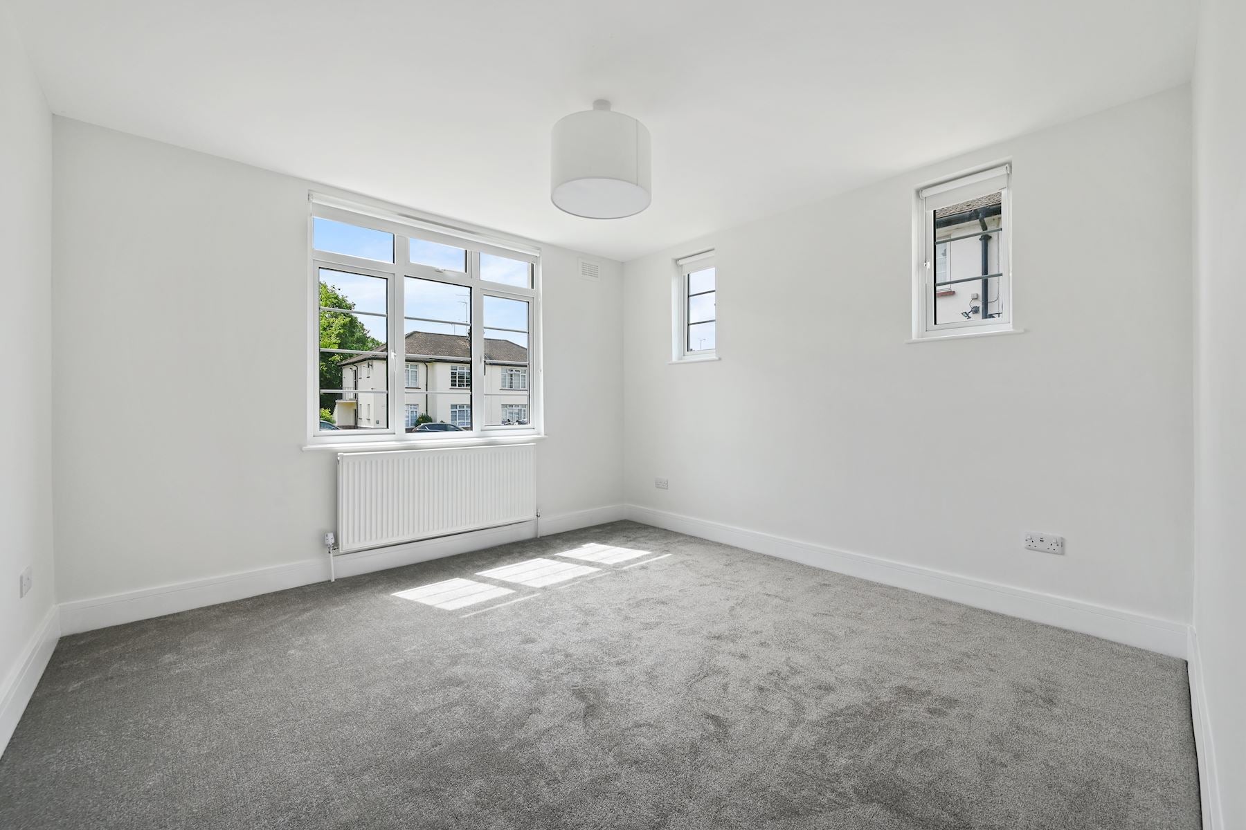 Flat Nether Close in Greater London