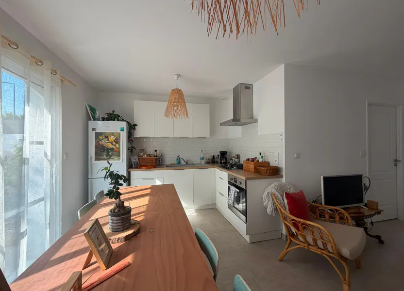 House Rue Marie Curie in Saint-Xandre