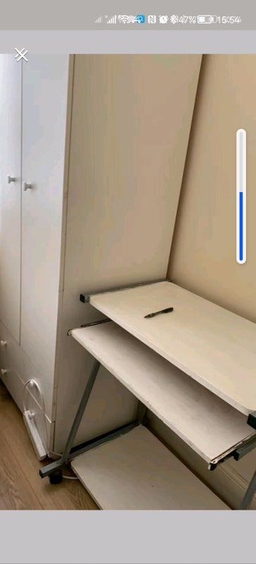 Room Sanderstead Road in Greater London