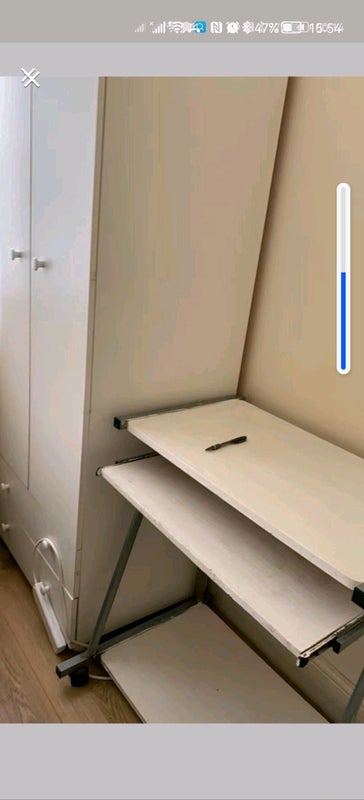 Room Sanderstead Road in Greater London