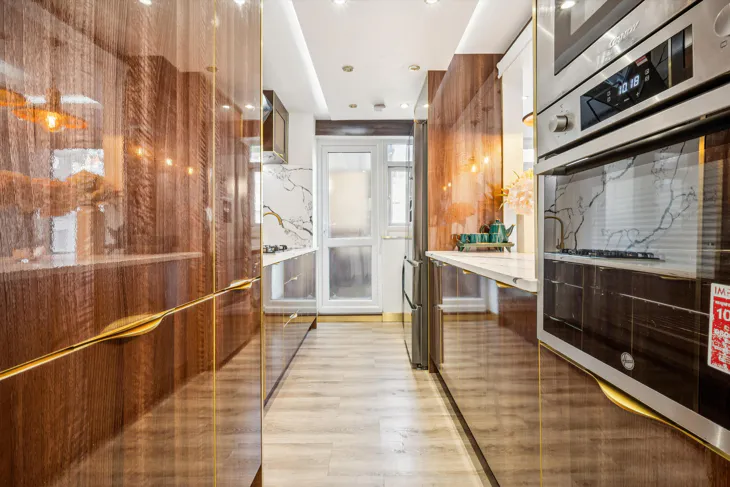 Flat Clifton Place in City of Westminster