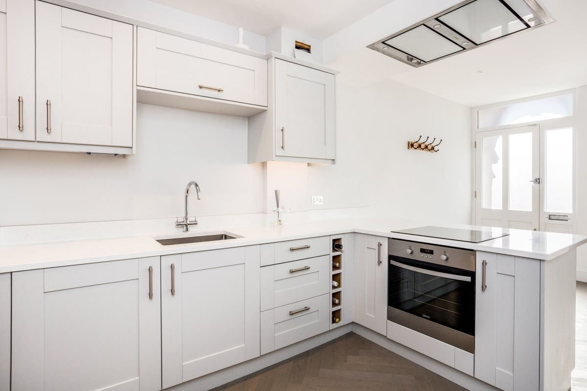 Flat Osborne Mews in Windsor