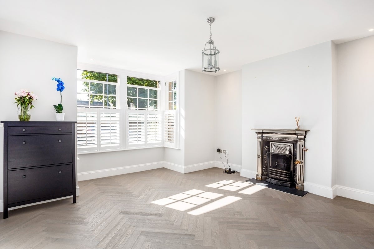 Flat Osborne Mews in Windsor