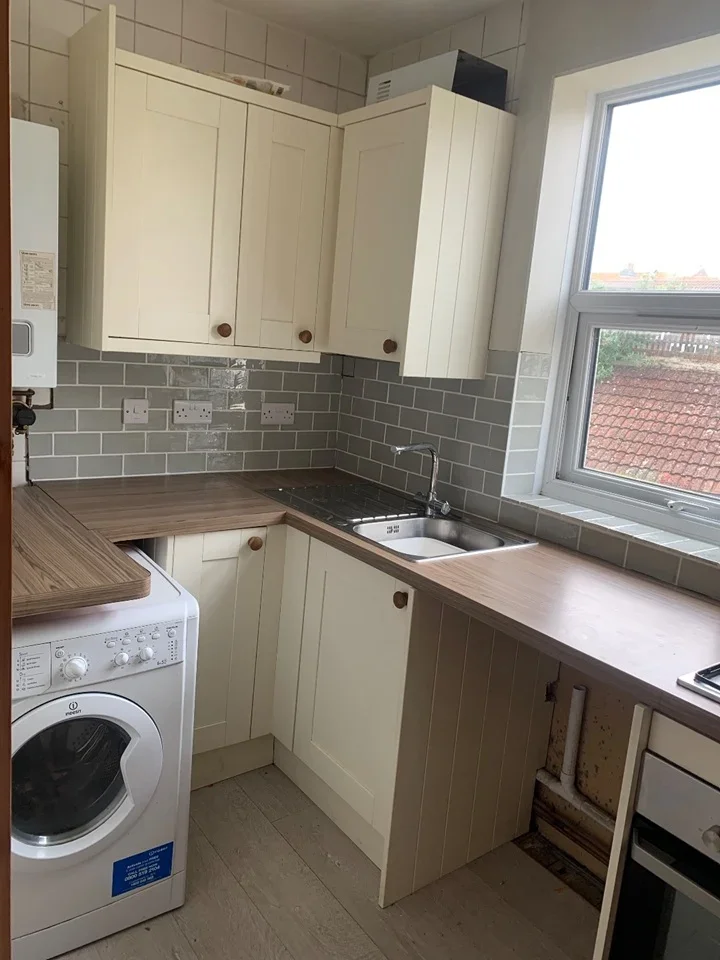 Flat Langney Road in Eastbourne