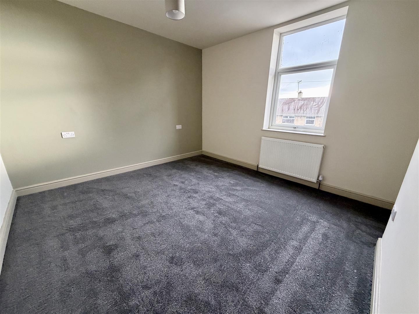 House Claypit Lane in Rawmarsh