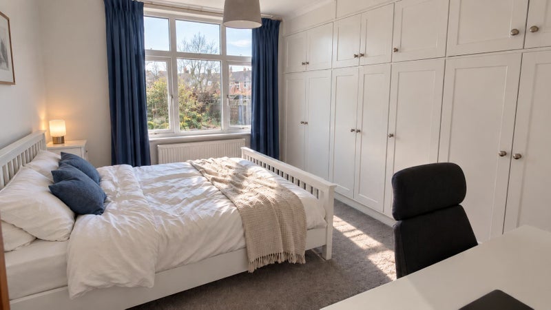 Room Filton Avenue in Bristol