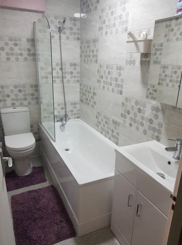 Room Manley Street in Greater London