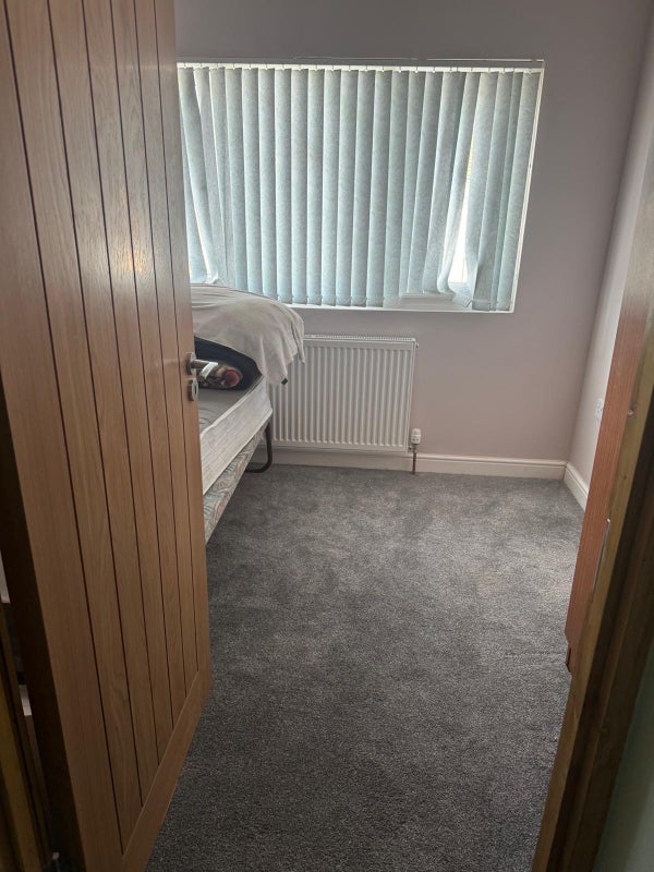 Room Humber Way in Slough