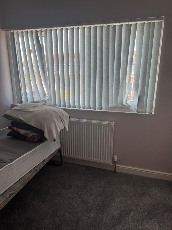 Room Humber Way in Slough