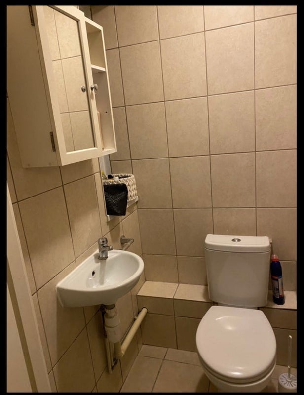 Room Westhouse Close in Greater London