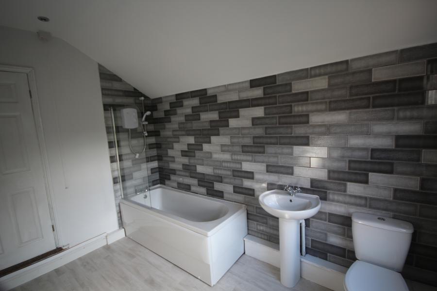 Room Wolfa Street in Derby