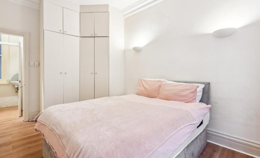 Flat Brendon Street in City of Westminster
