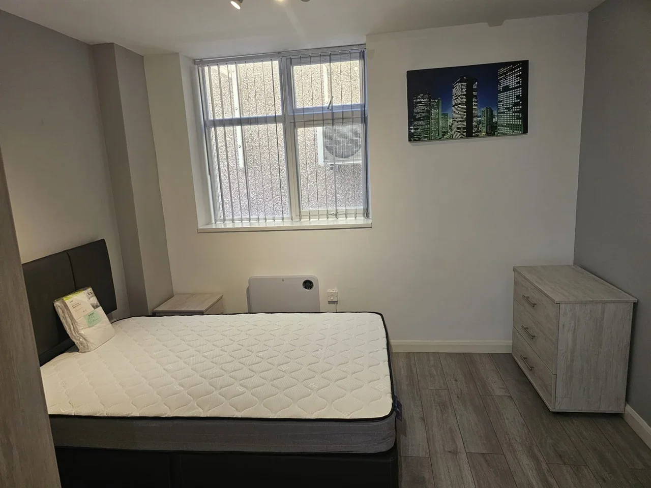 Room Hornby Road in Blackpool