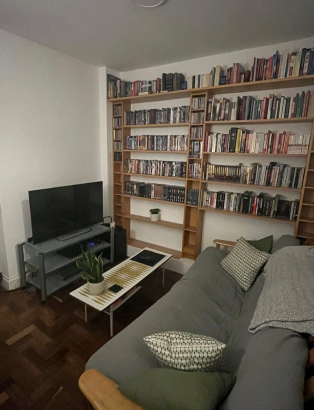 Room Green Lanes in Greater London