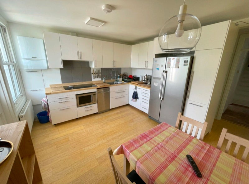Room Green Lanes in Greater London