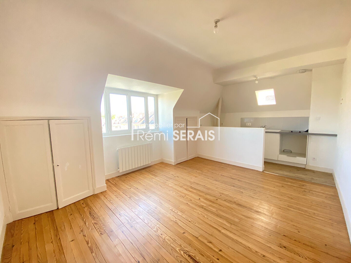 Appartement Place Belle-Croix à Falaise