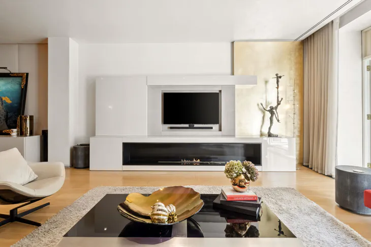Flat Connaught Place in City of Westminster