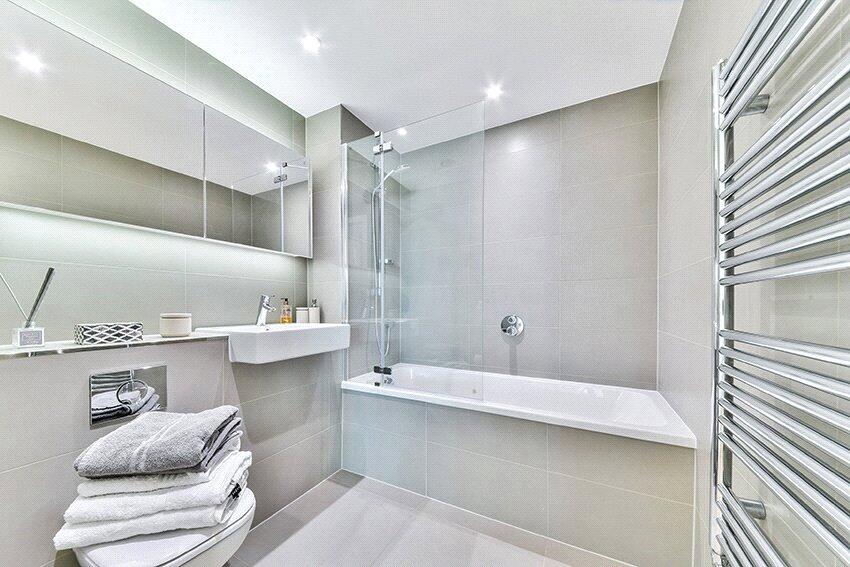 Flat Beverley Road in Greater London