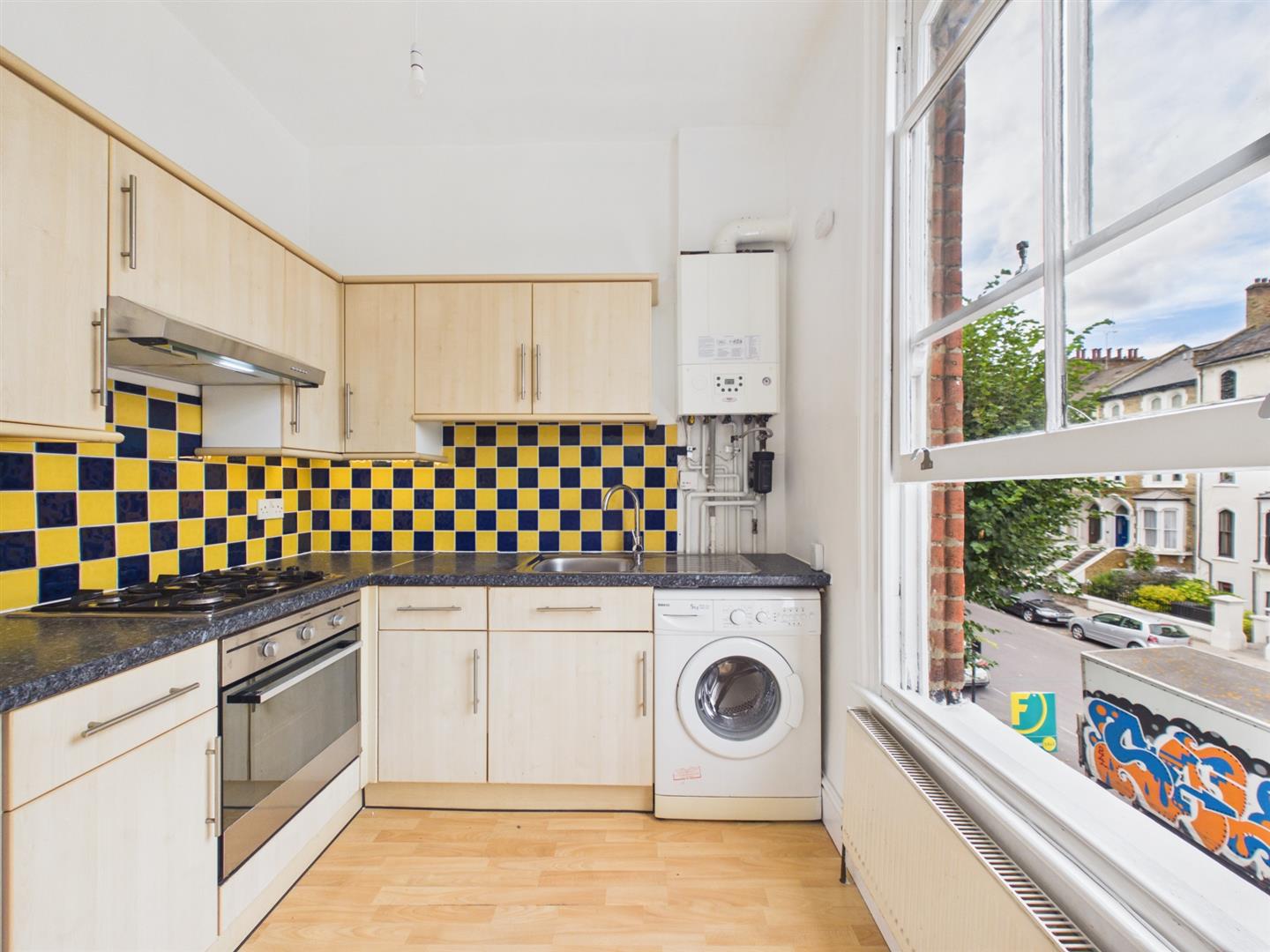 Flat Sandringham Road in Greater London
