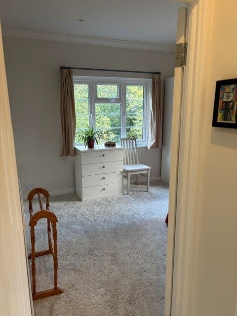 Flat Mulberry Lane in Greater London