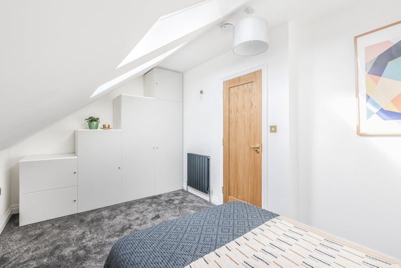 Room Devonshire Road in Greater London