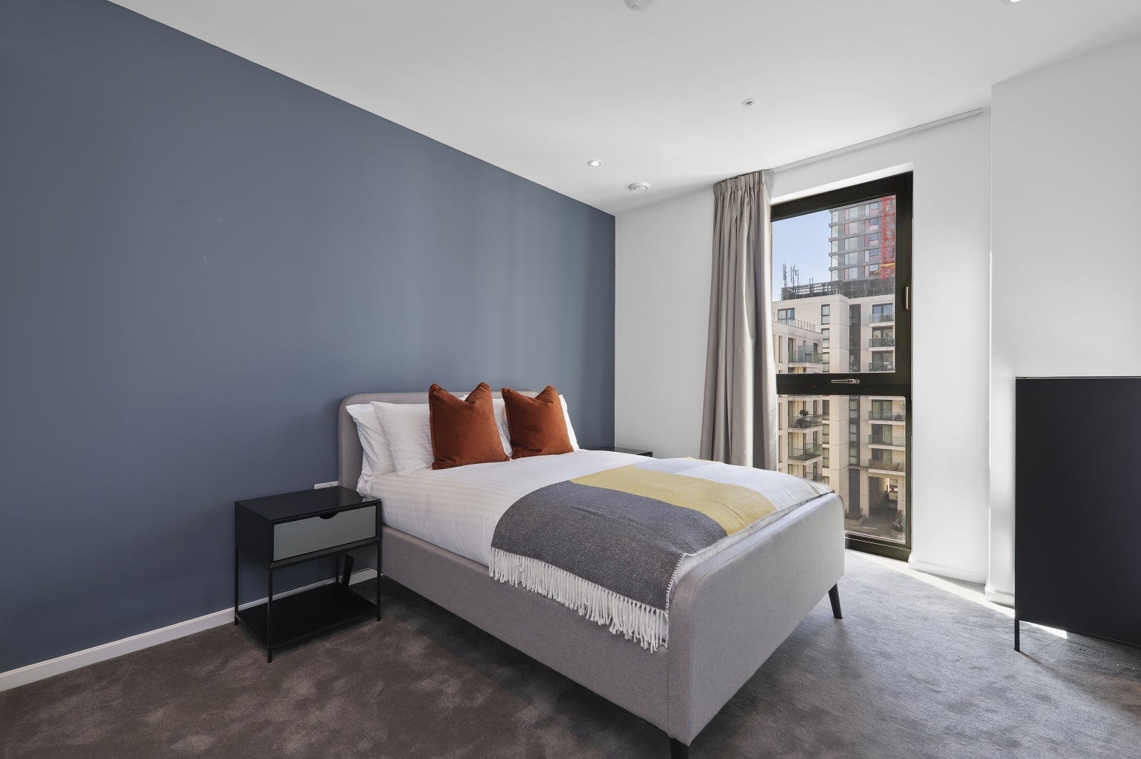 Flat Celebration Avenue in Greater London