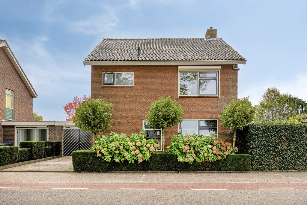 Huis Molendijk 73 a in Stad aan 't Haringvliet