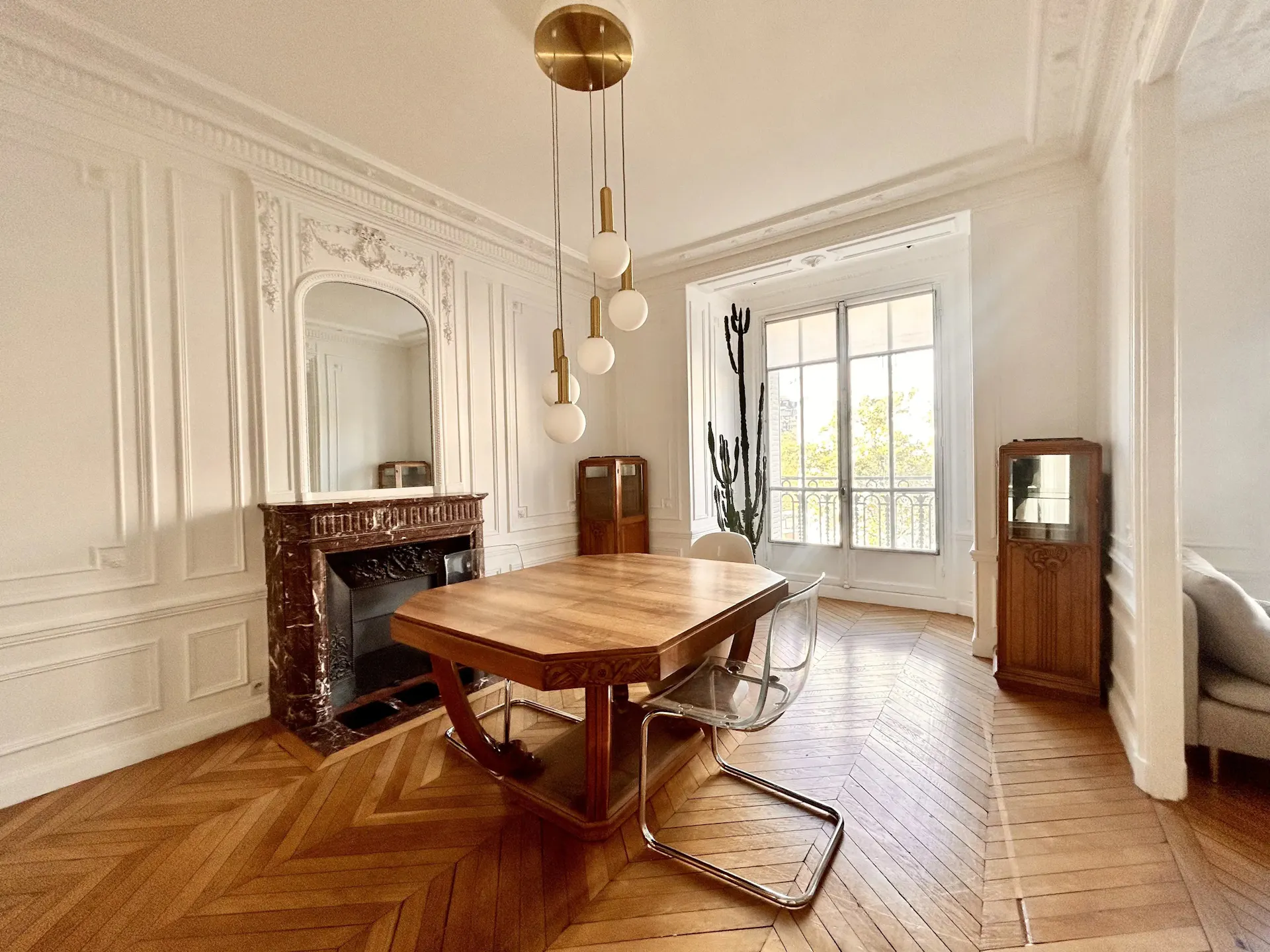 Flat Avenue du Général Leclerc in Paris