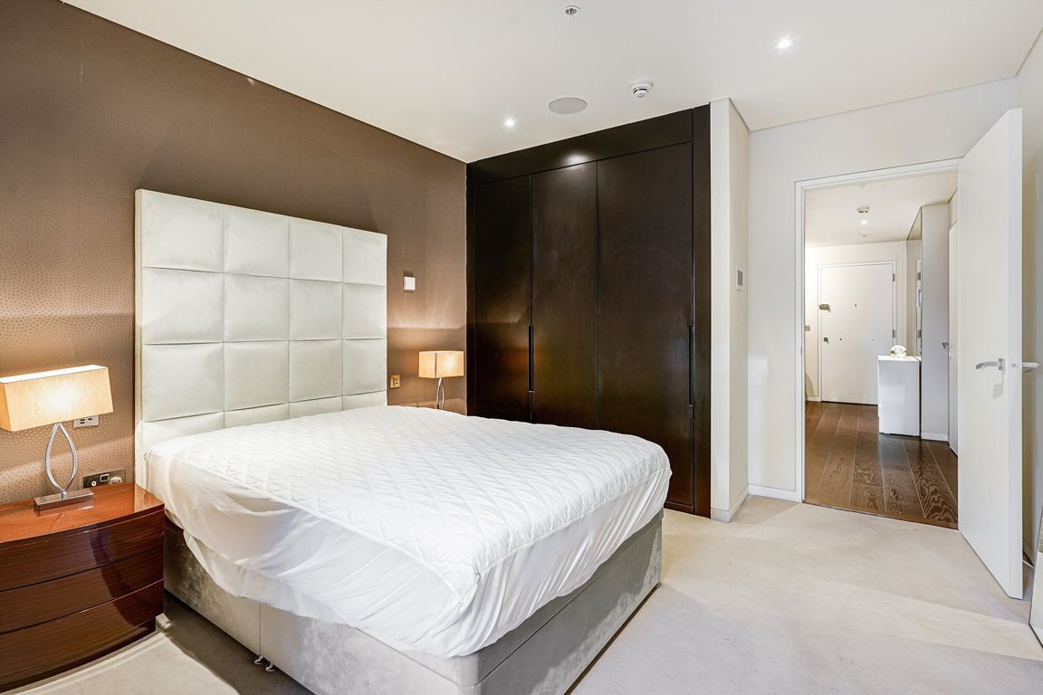Flat Aldwych in City of Westminster