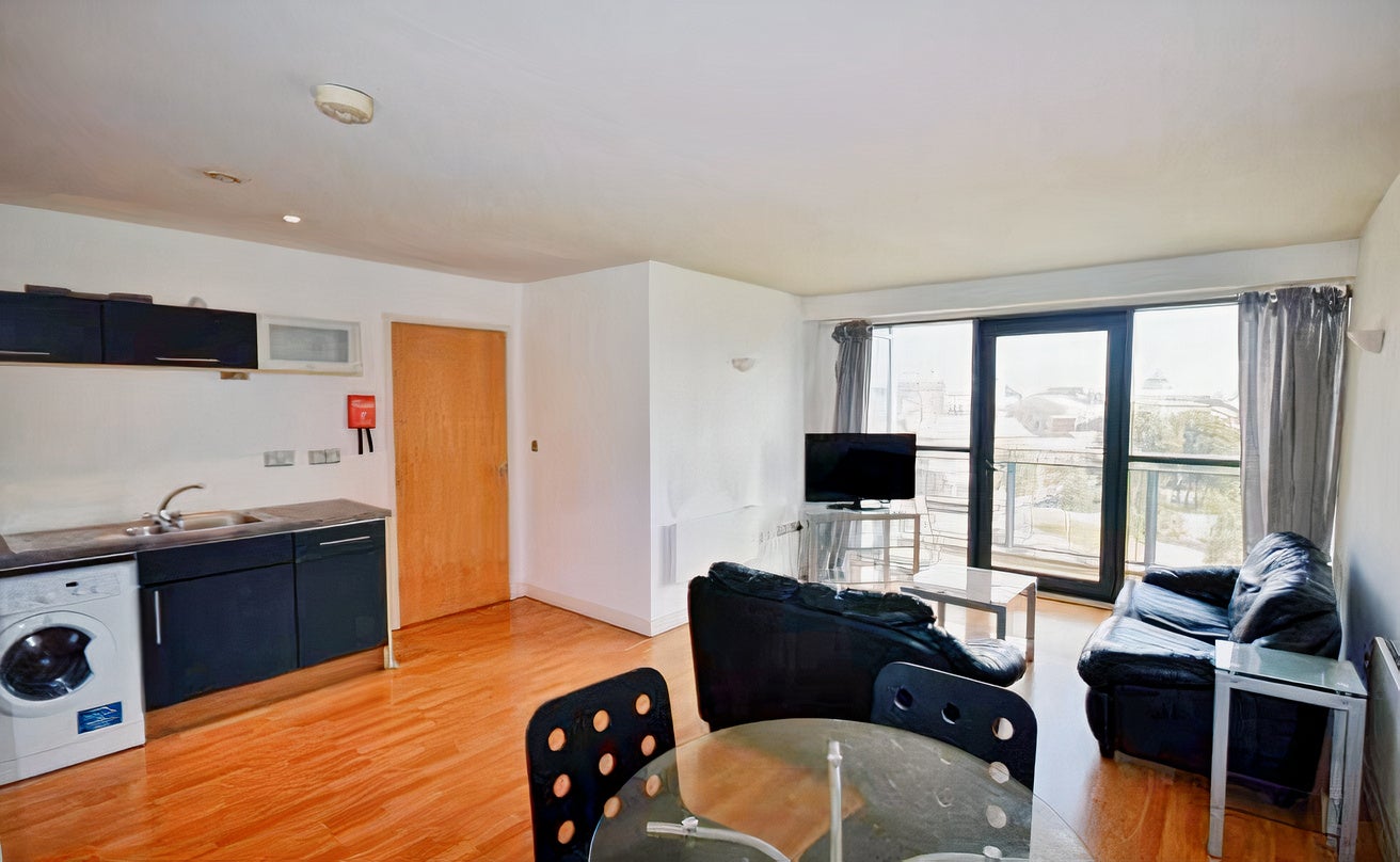 Flat Fitzwilliam Street in Sheffield
