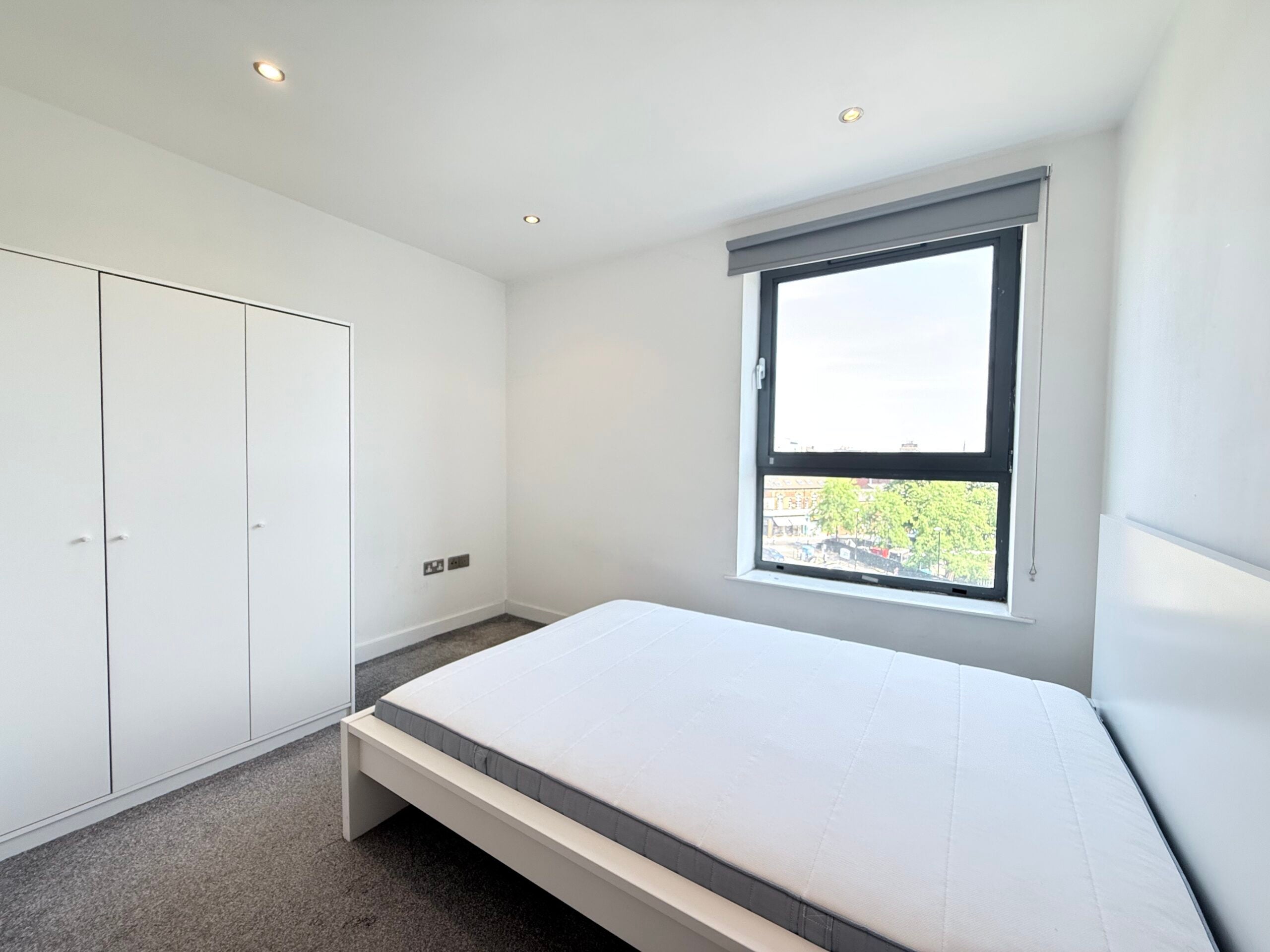 Flat Fitzwilliam Street in Sheffield