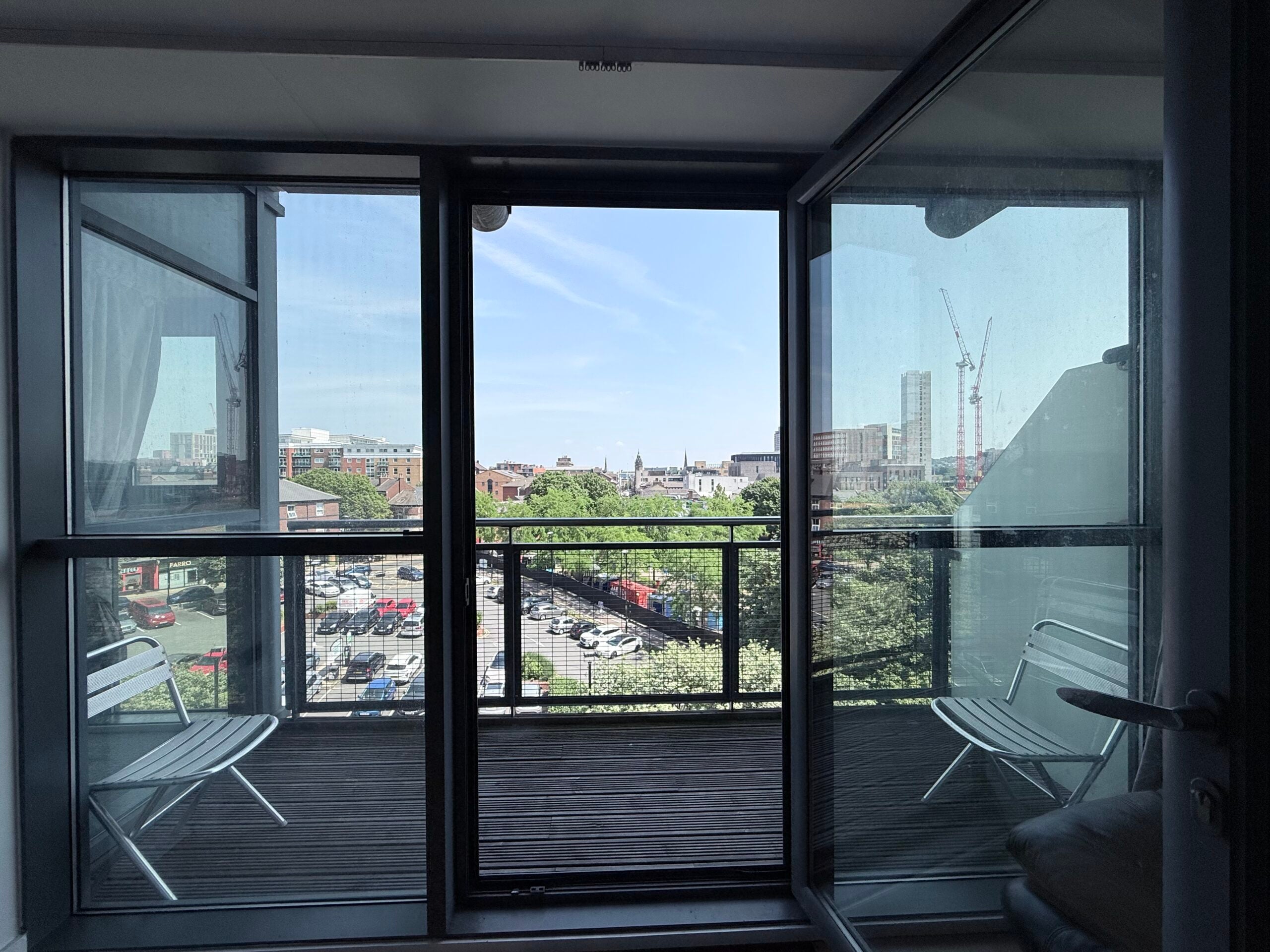 Flat Fitzwilliam Street in Sheffield