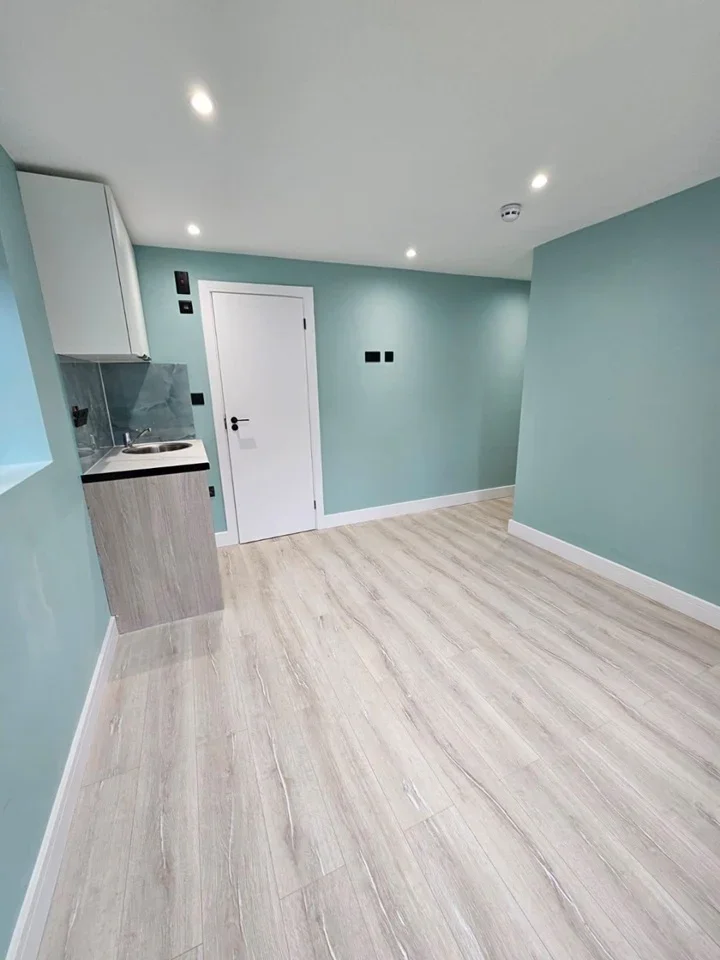 Flat Spring Lane in Dacorum