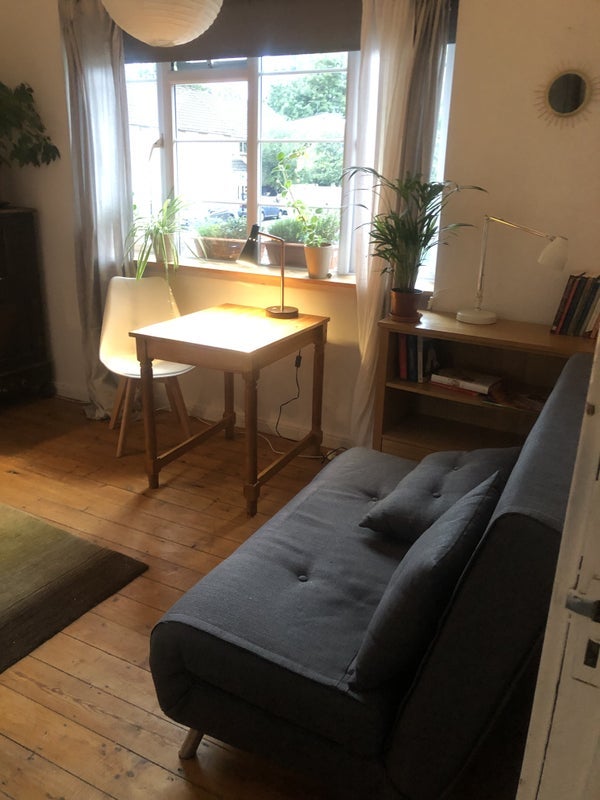 Room Rushcroft Road in Greater London