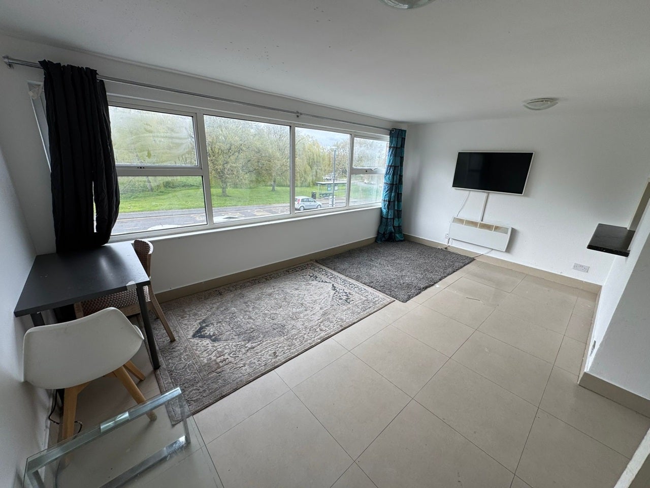 Flat Belland Drive in Bristol
