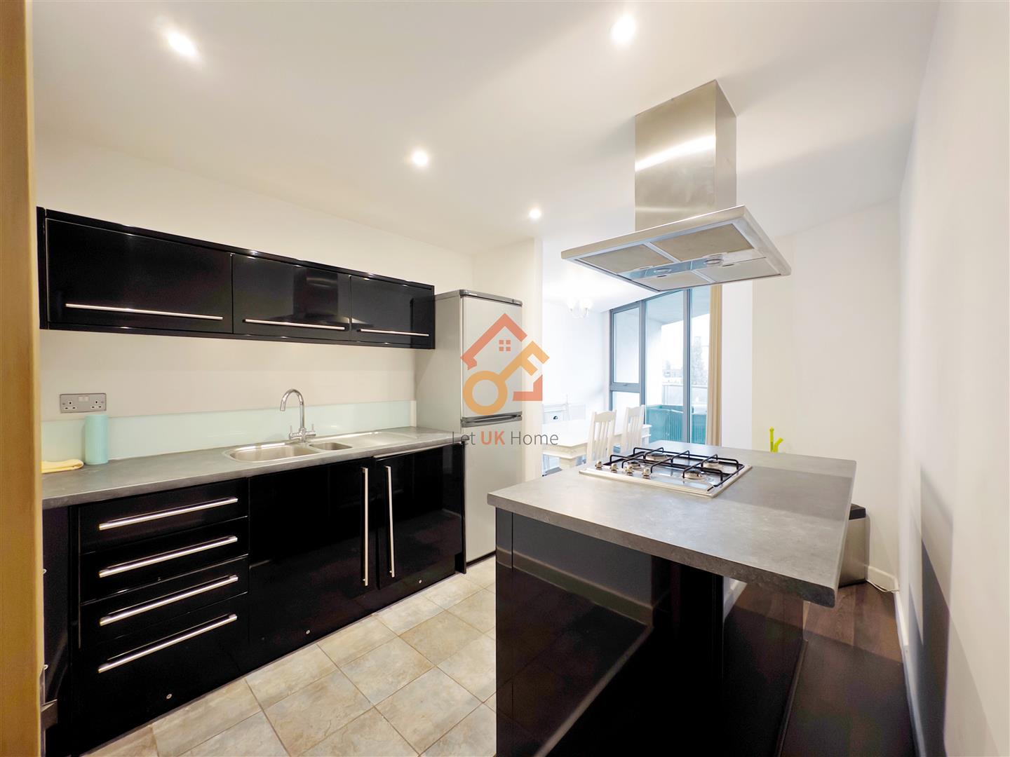 Flat Stainsby Road in Greater London