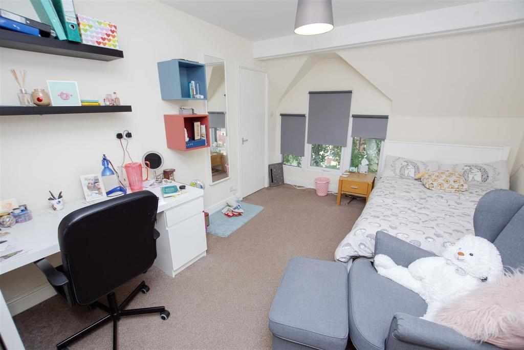 Flat Tiverton Road in Birmingham