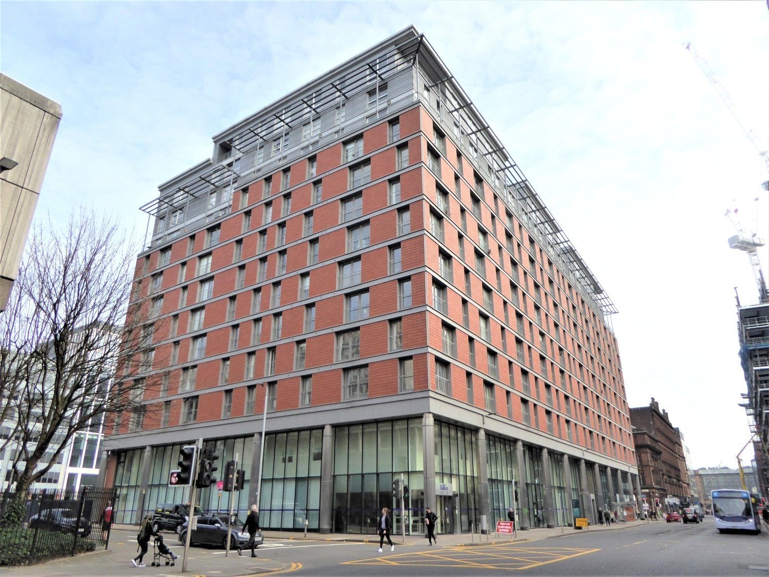 Flat Argyle Street in Glasgow